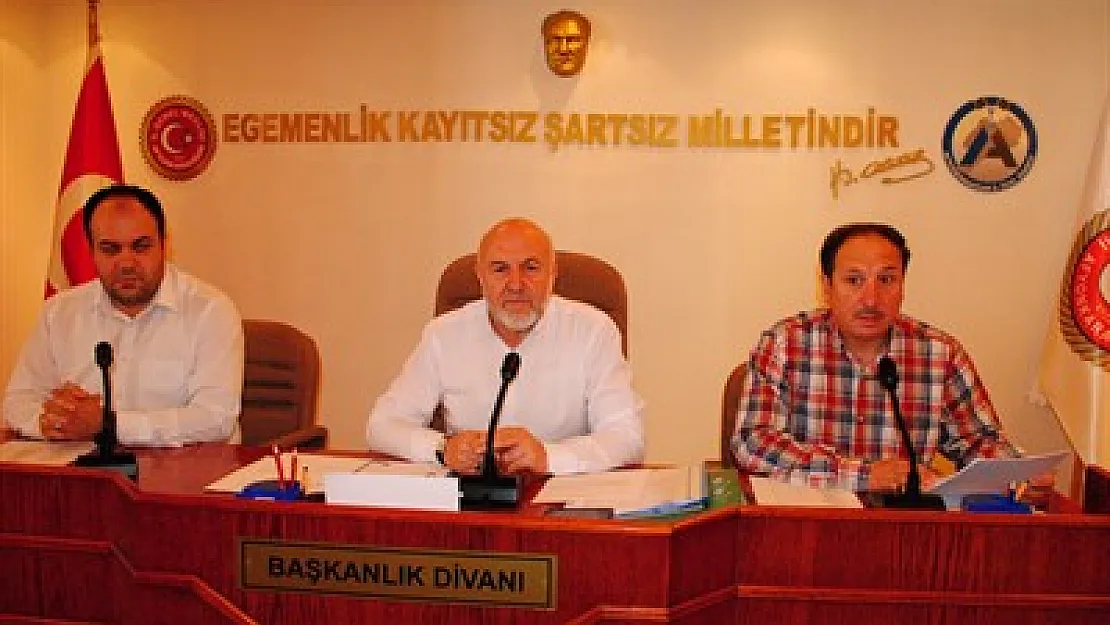 Sel: Particilik ve ilçecilik yapmıyoruz gerçekçiyiz