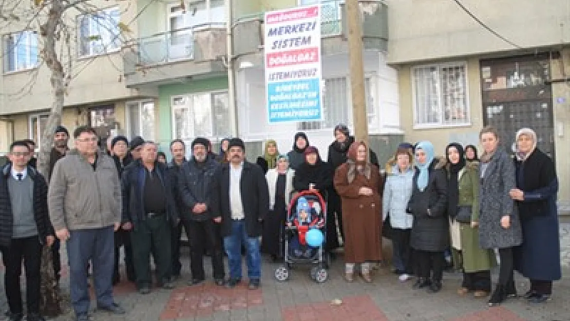 Şelale Apartmanı sakinleri mağduriyetlerinin giderilmesi için yetkililere seslendi: Mağduruz, merkezi sistem doğalgaz istemiyoruz!