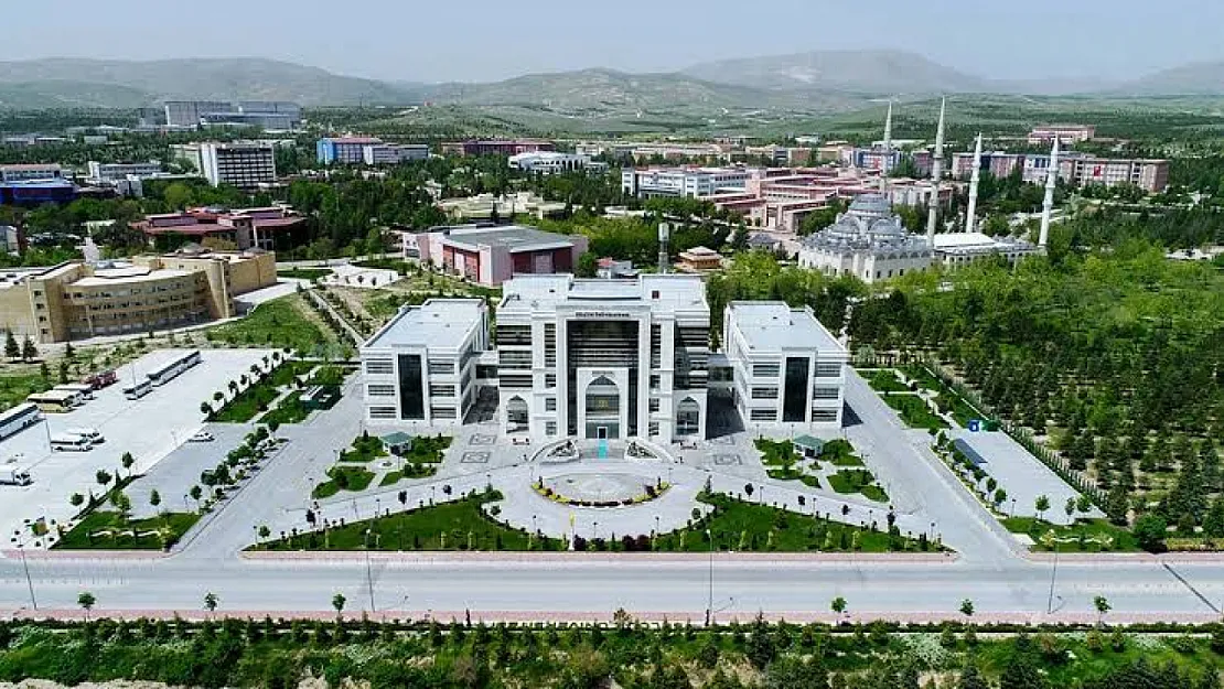 Selçuk Üniversitesi'nde Korkunç Olay!