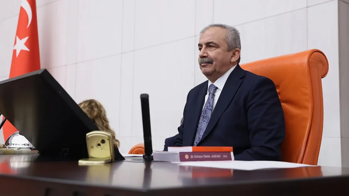 Sırrı Süreyya Önder Hayatını Kaybetti