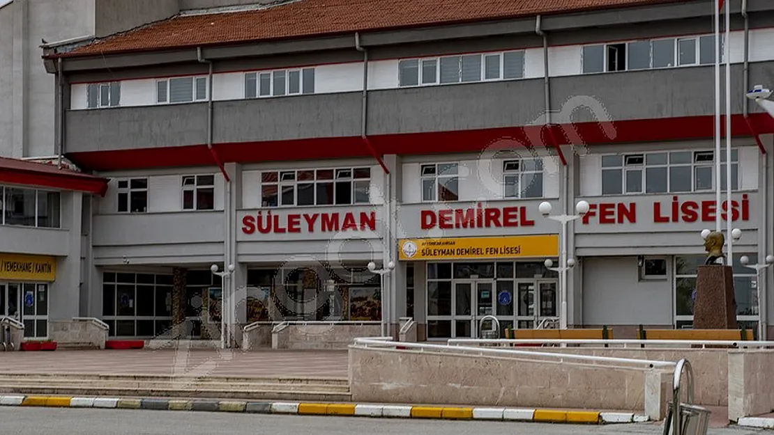 Süleyman Demirel Fen Lisesi ilgi bekliyor