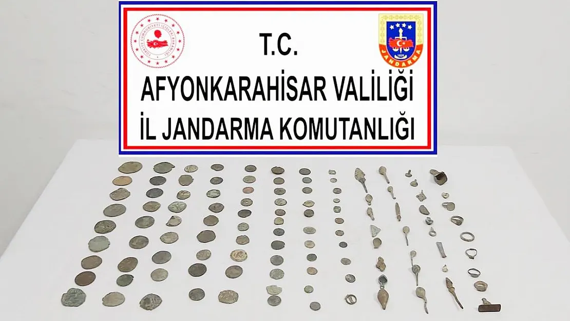 Tarihi eser kaçakçıları yakalandı