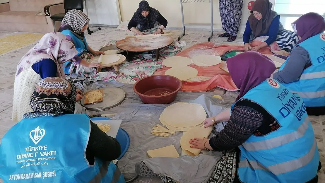 TDV Hanımlarından Öğrencilere Sahur ve İftar Desteği