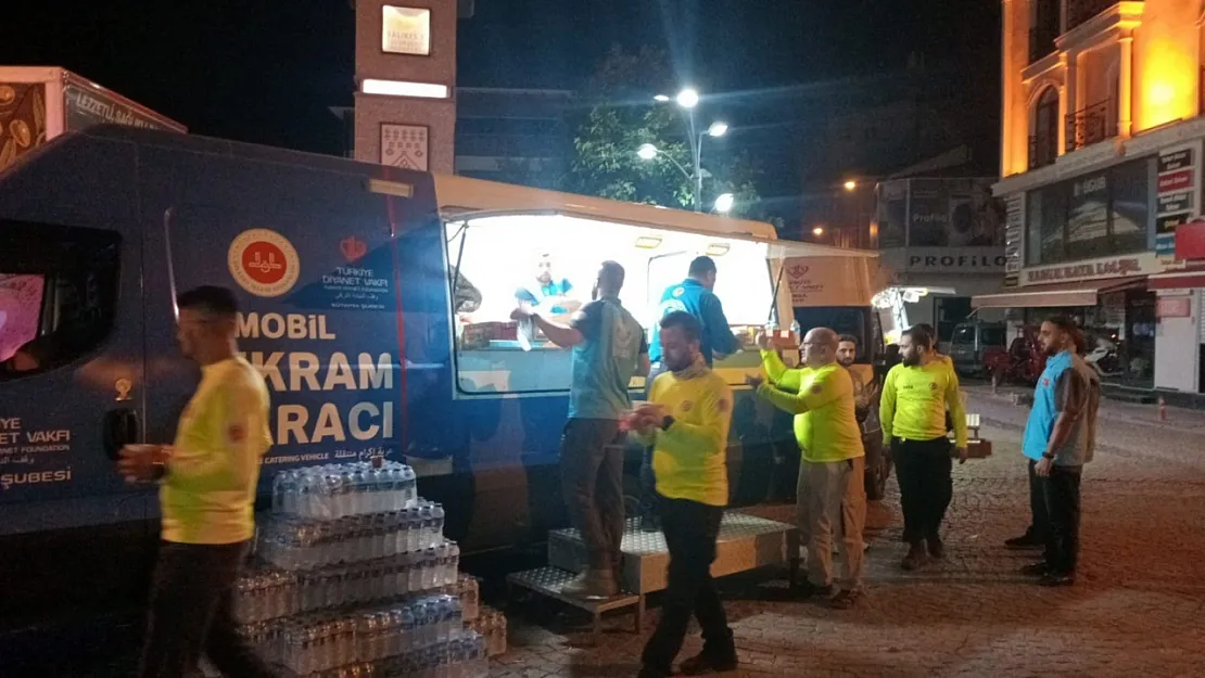 TDV Kütahya'dan Sındırgı'daki Deprem Bölgesine Destek