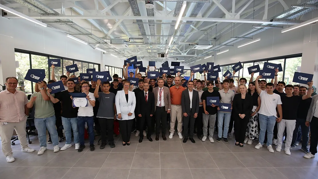 TEI Havacılık Teknisyen Okulu'nun İkinci Sezonu Başarıyla Tamamlandı