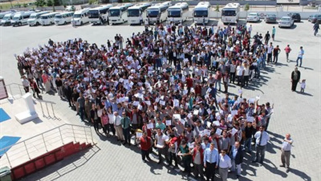 Teknik Kolej öğrencileri karnelerini aldı