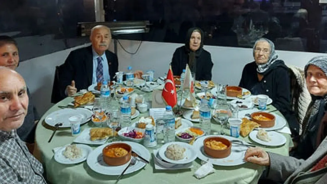 TEMAD üyeleri iftarda buluştu