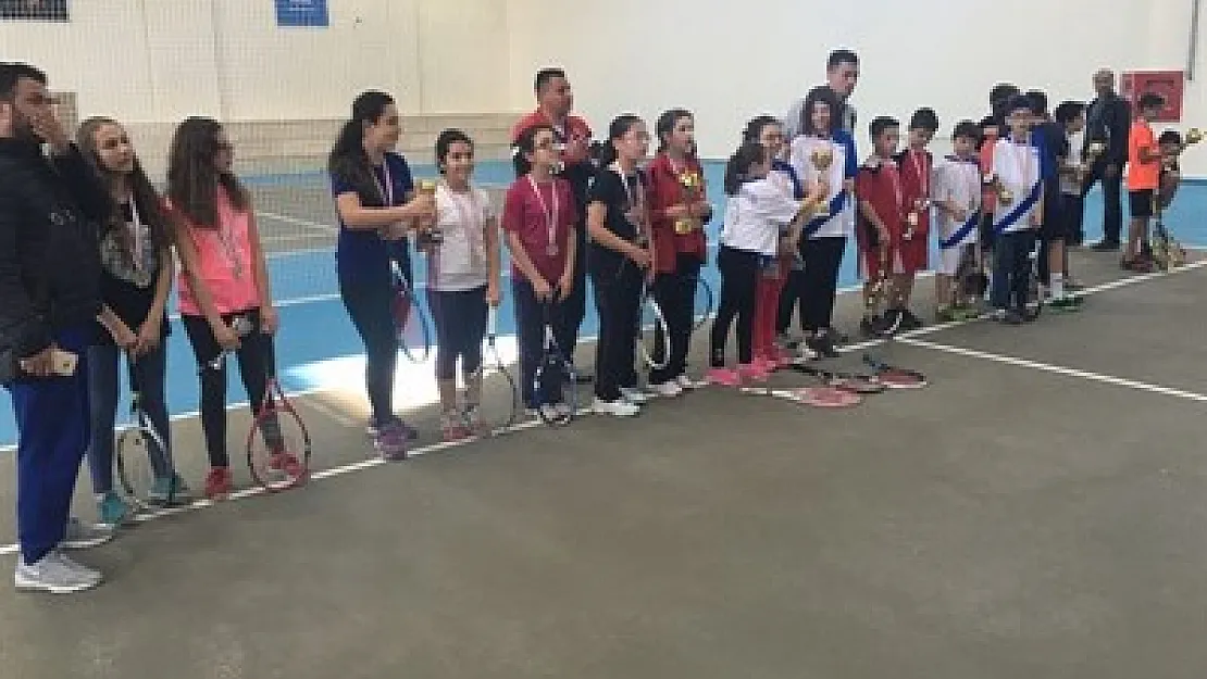 Tenis’in şampiyonları belli oldu – Kocatepe Gazetesi