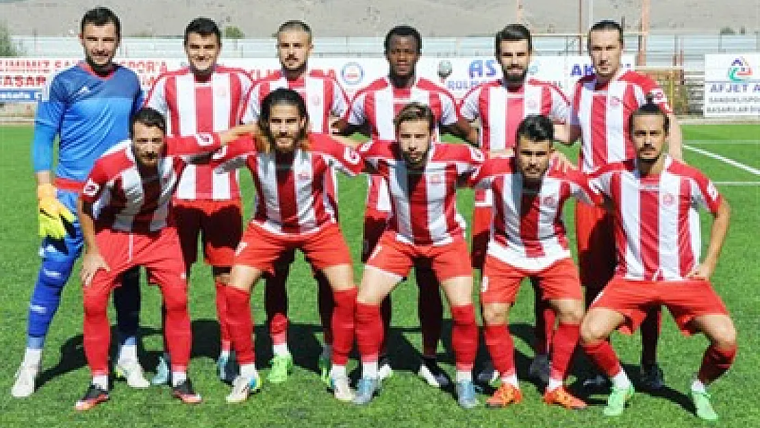 Tiryaki'nin öğrencileri Sandıklı'yı mağlup etti