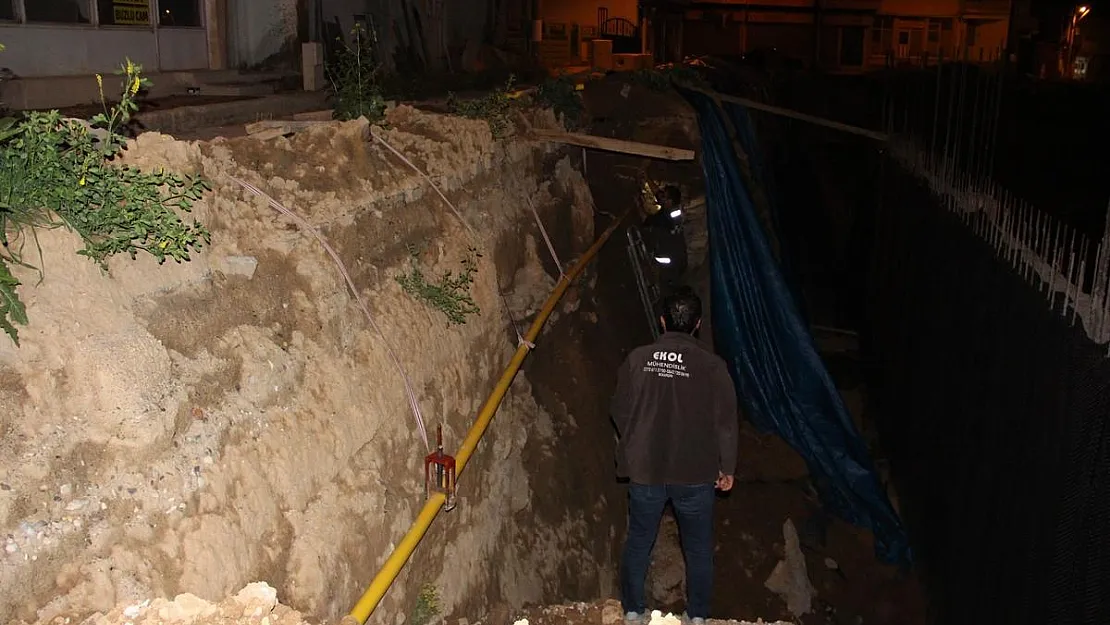 Toprak kaymasında ana doğalgaz borusu zarar görünce faciadan dönüldü