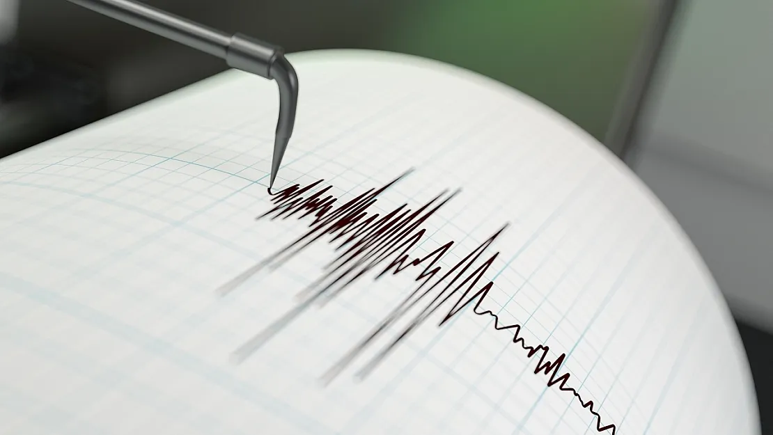 Trabzon'da Korkutan Deprem!