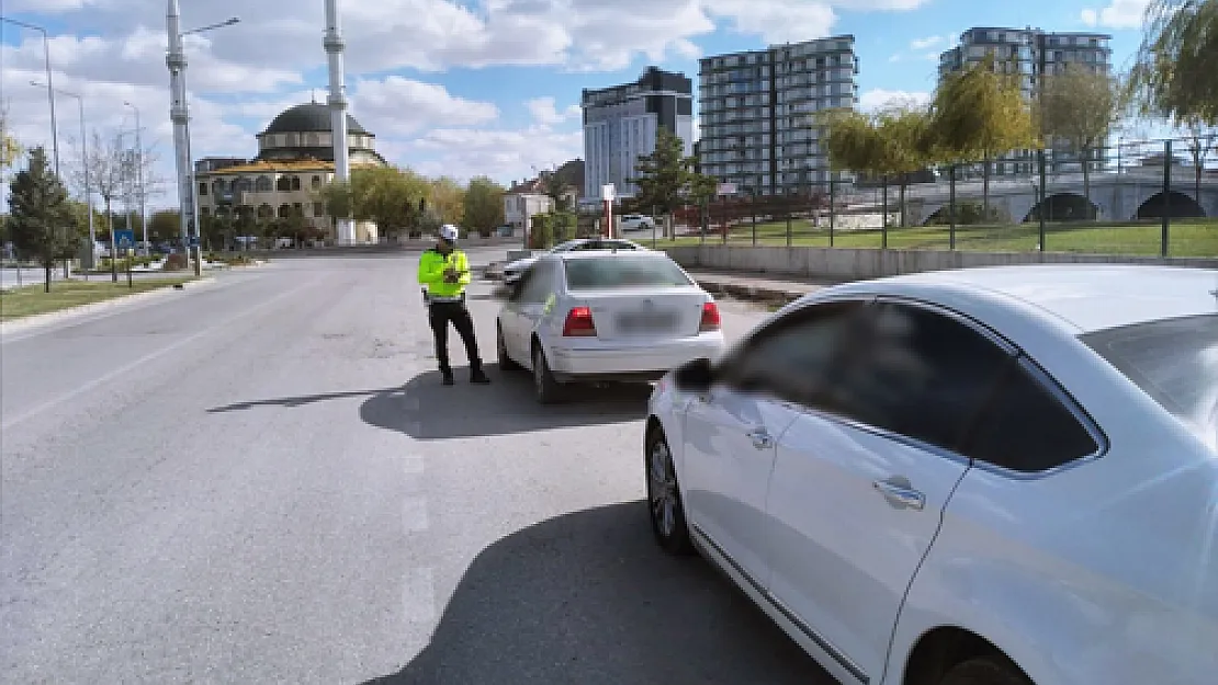 Trafik Denetimlerinde 95 Araca Ceza Kesildi