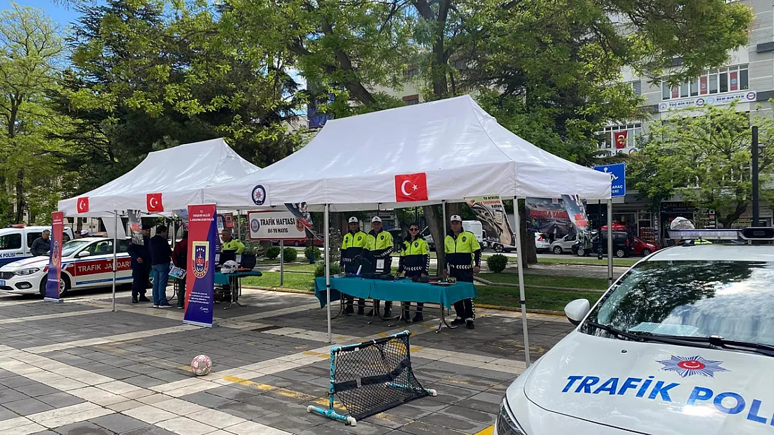 Trafik Haftası Çerçevesinde Bilgilendirme Çalışmaları Başladı