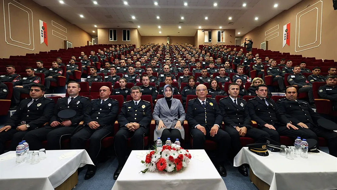 'Türk Polisi, Milletimiz İçin Huzur, Güven Ve Şefkat Kapısıdır'