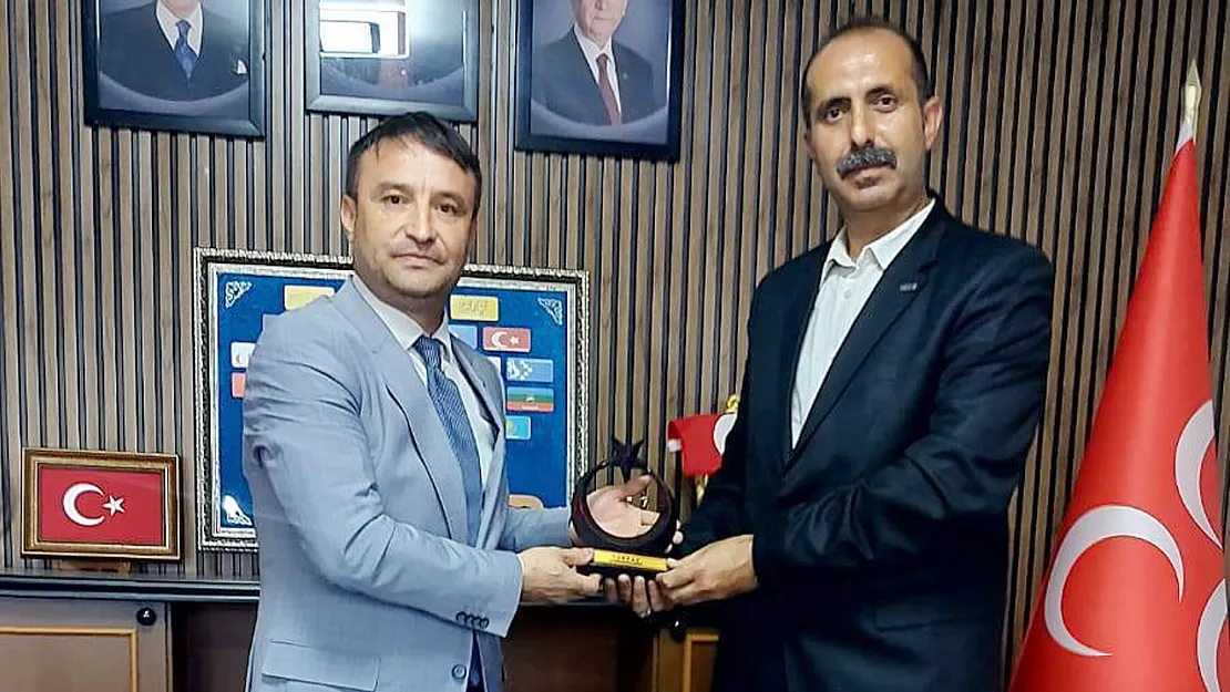 TÜRKAV'dan MHP'ye Ziyaret: Varolsun Teşkilat