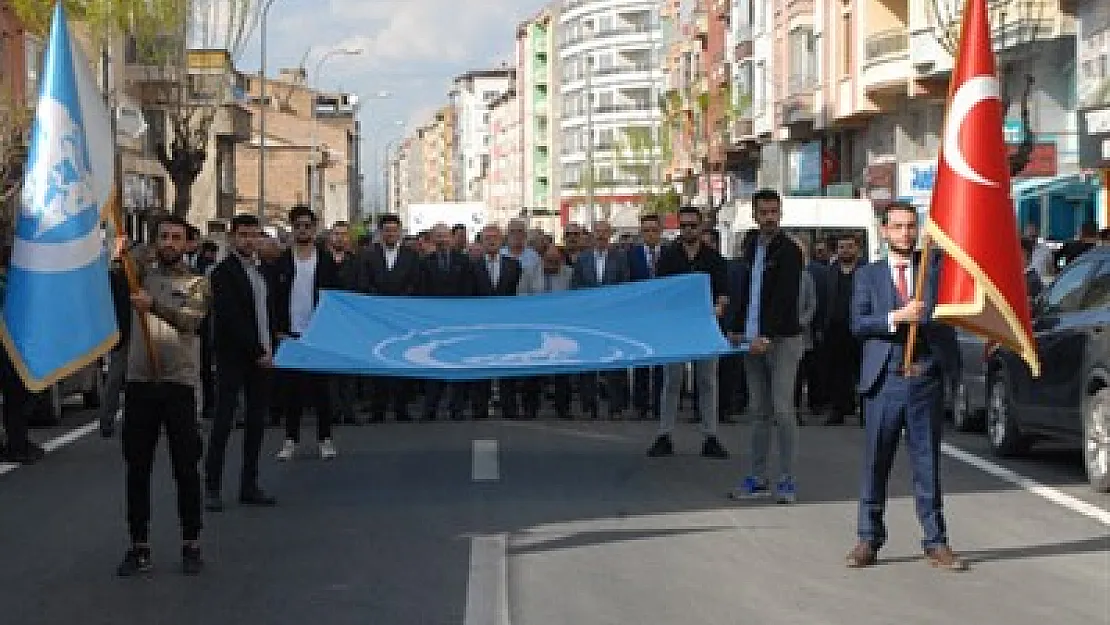 Türkçülük yürüyüşü yapıldı – Kocatepe Gazetesi