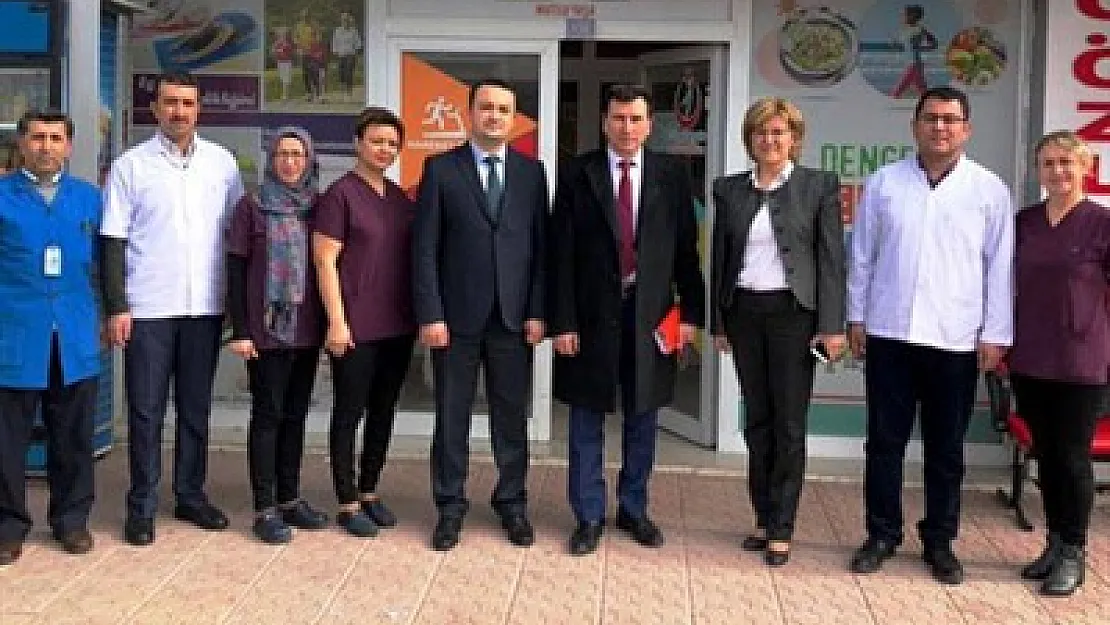 Türkyılmaz, Sağlıklı Yaşam Merkezi'ni ziyaret etti