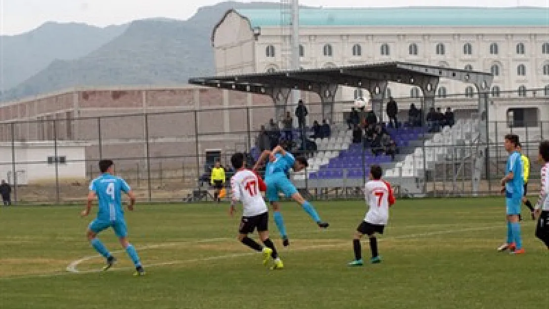 U-15, 17 ve 19'lar başlıyor