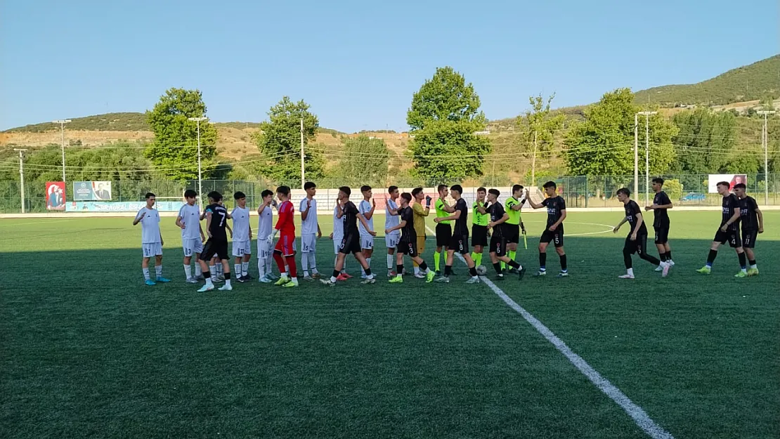 U17 Türkiye Şampiyonasının İkinci Günü Adeta Nefes Kesti
