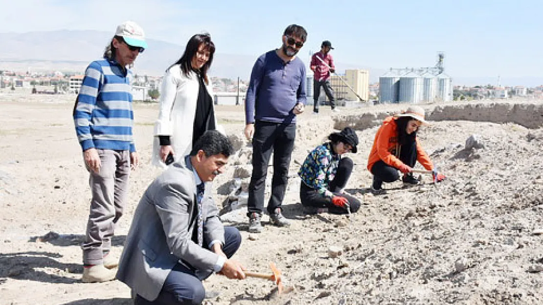 Üçhöyük'te Hititler öncesi döneme ulaşıldı