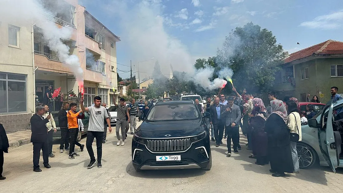 'Ülkemize kazandırdığımız eserlerimiz ile milletimizin desteğini istiyoruz'