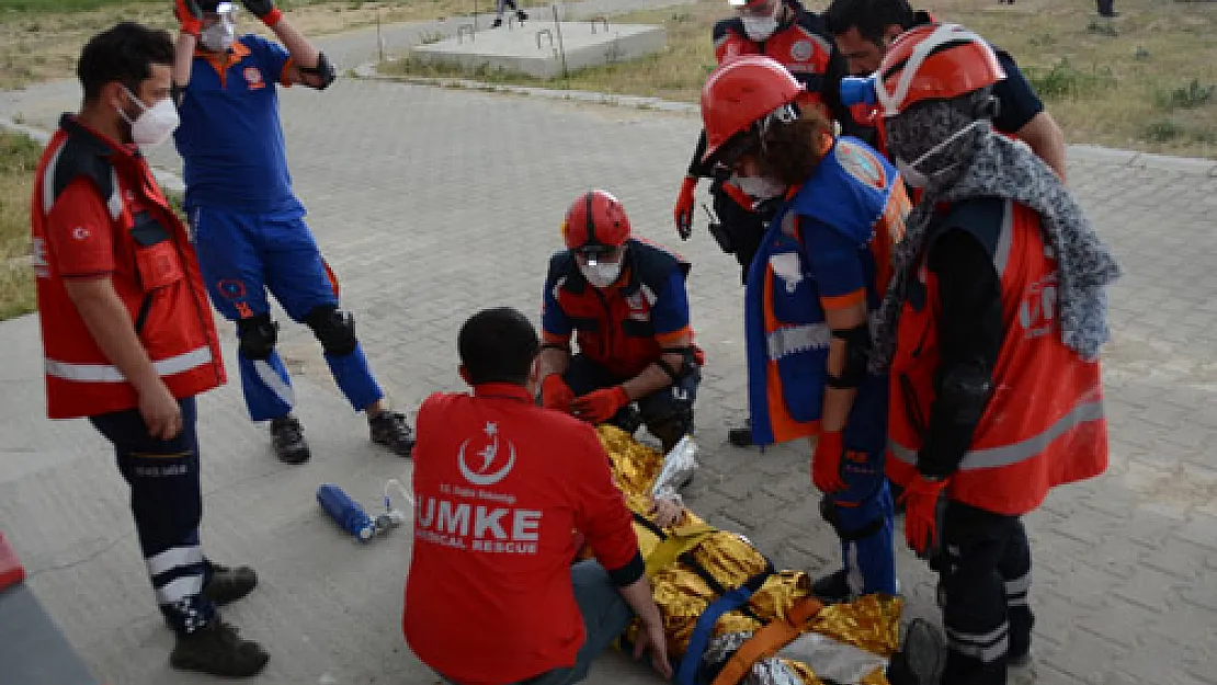 UMKE Bölge tatbikatı eğitimle devam etti