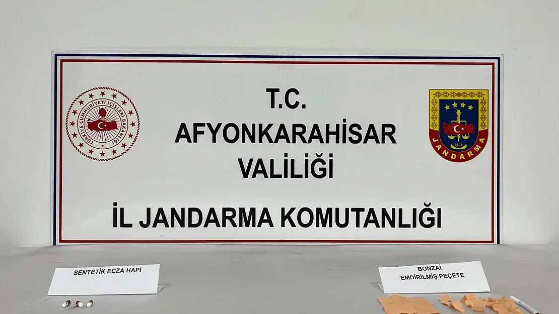 Uyuşturucu Kullanırken Jandarmaya Yakalandılar