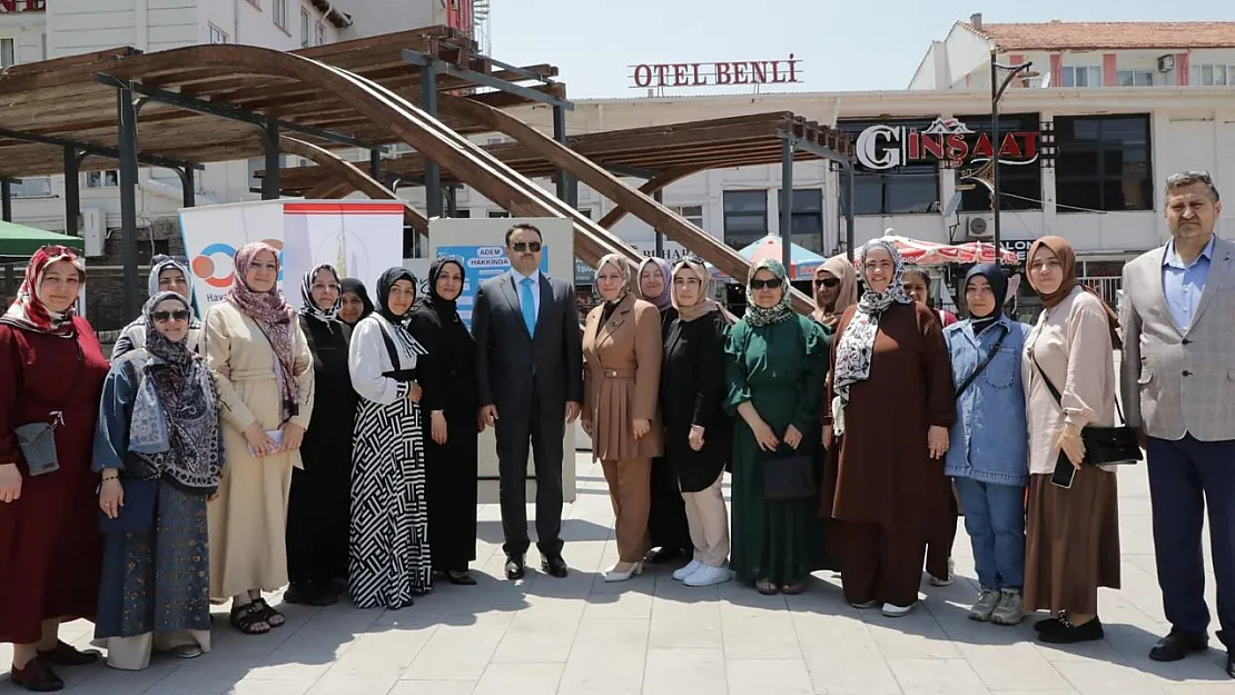 Vali Musa Işın, ADEM Projesi Kapsamında Hazırlanan El Emeği Ürünler Sergisini Ziyaret Etti