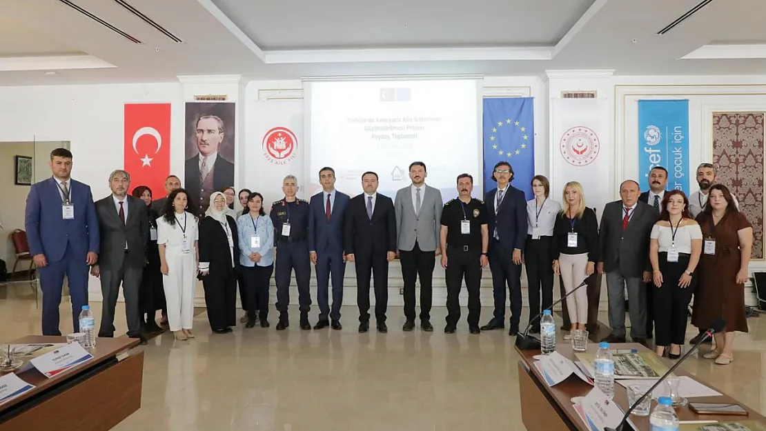 Vali Musa Işın, 'Koruyucu Aile Sisteminin Güçlendirilmesi Toplantısı'na Katıldı