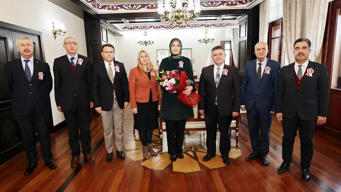 Vali Yiğitbaşı, Maliye Teşkilatını Kabul Etti