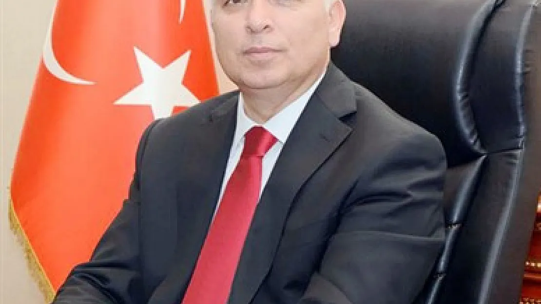 Vali Yıldırım, Yaşlılar Günü'nü kutladı