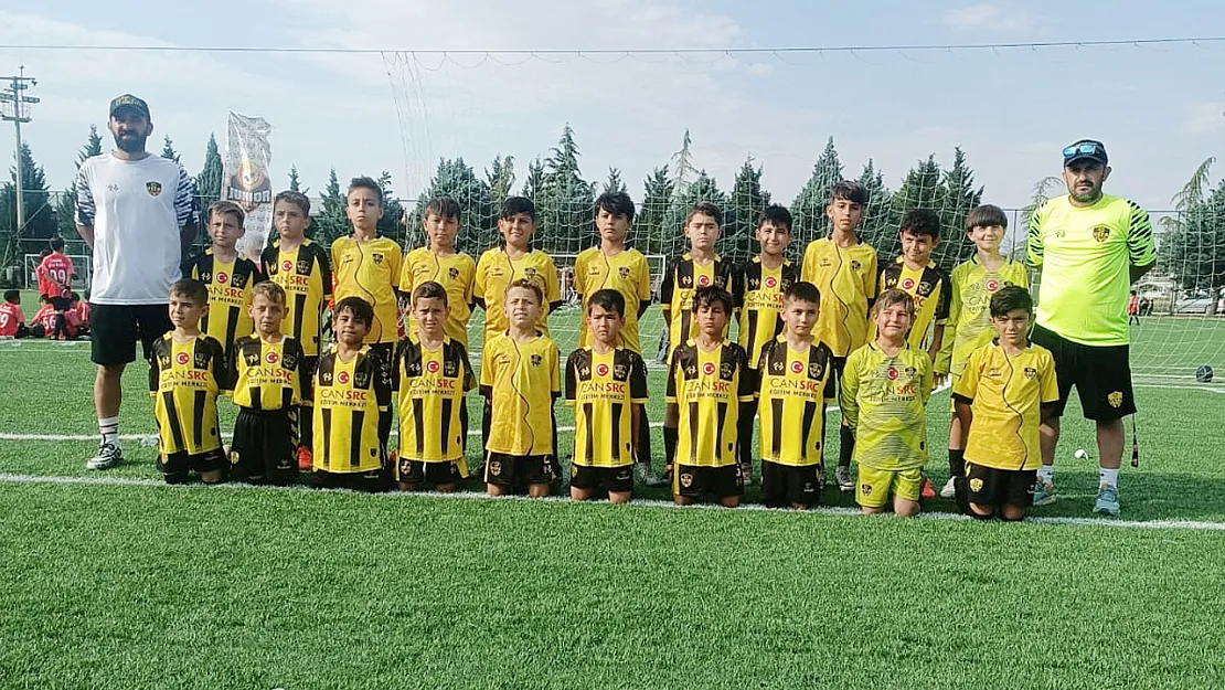 Vefalı Sporcular Şampiyon Oldu