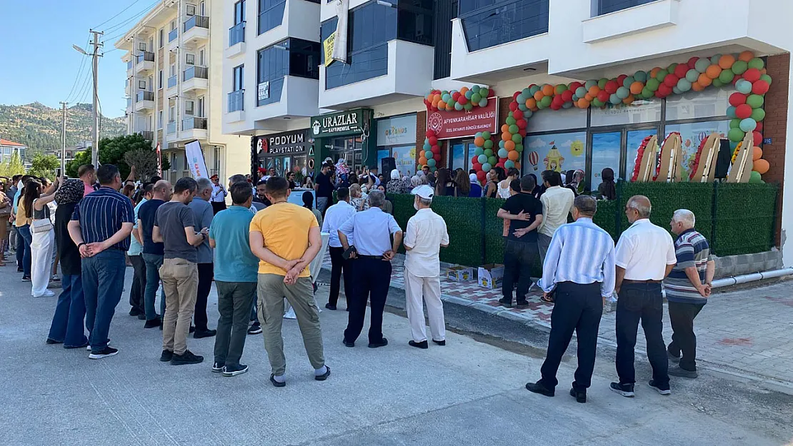 Velilerin Gönlünü Fethedecek Bakımevi Afyon'da Kapılarını Açtı