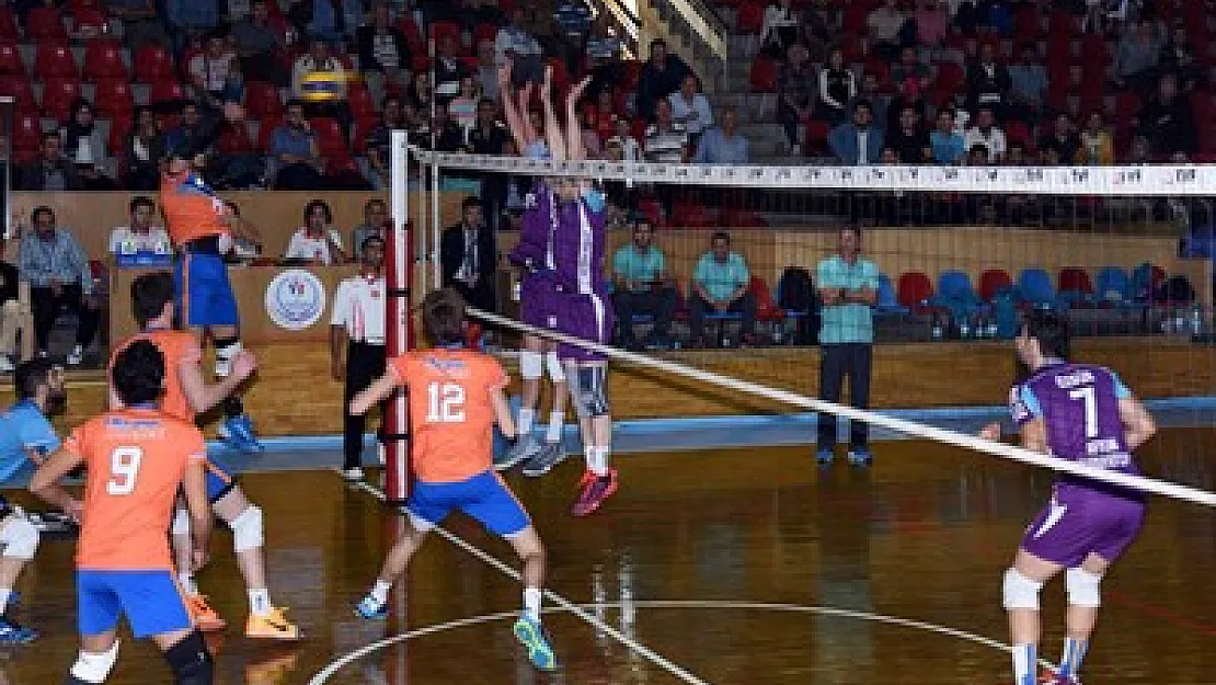 Voleybolcular Isparta yolcusu – Kocatepe Gazetesi