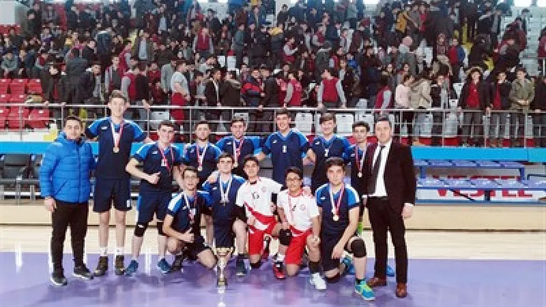 Voleybol'da şampiyon değişmedi – Kocatepe Gazetesi