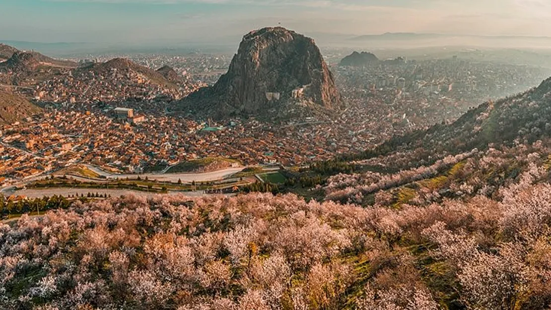 Yağış Yok, Soğuk Var