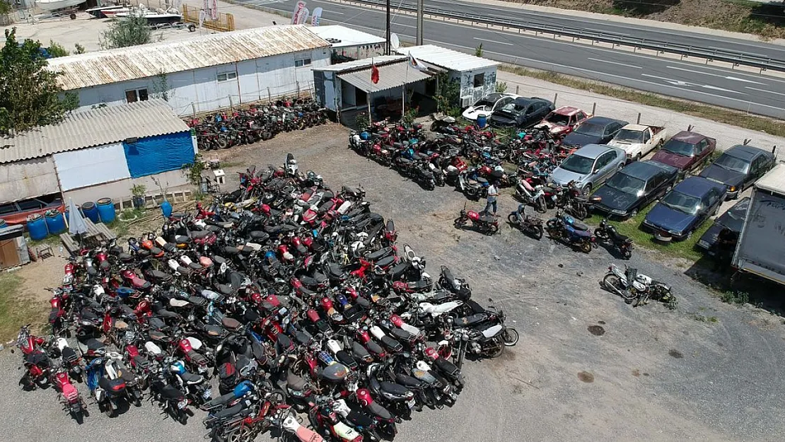 Yed-i Emin Otoparkları Boşaltılacak. Aracı Olanlar Dikkat!