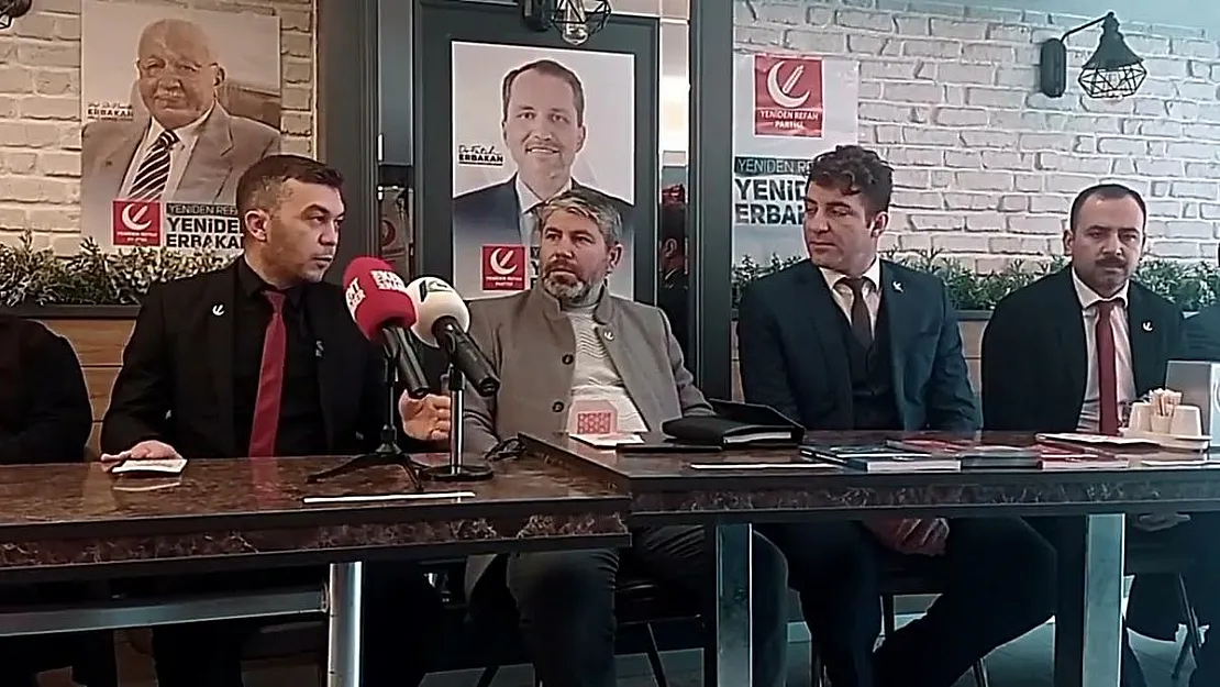 'Yeniden Refah olarak gazetecilerin yanındayız'