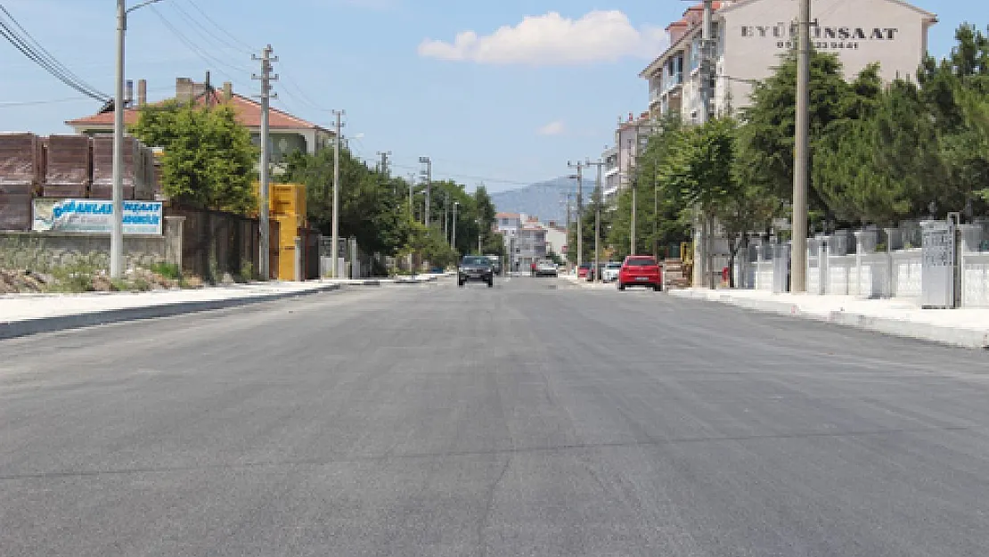 Yenilenen Suvermez Caddesi trafiğe açıldı