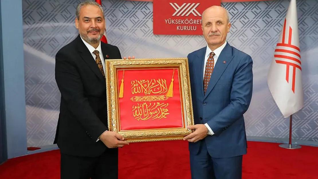 YÖK'te Törenle Mazbatasını Aldı: AFSÜ Rektörü Prof. Dr. Adem Aslan'dan İlk Mesaj