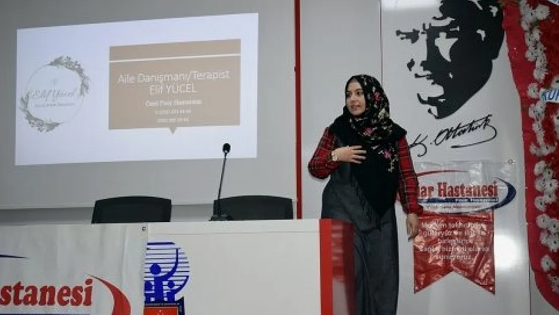 Yücel, 'Bilişsel Davranışçı Terapi'yi anlattı