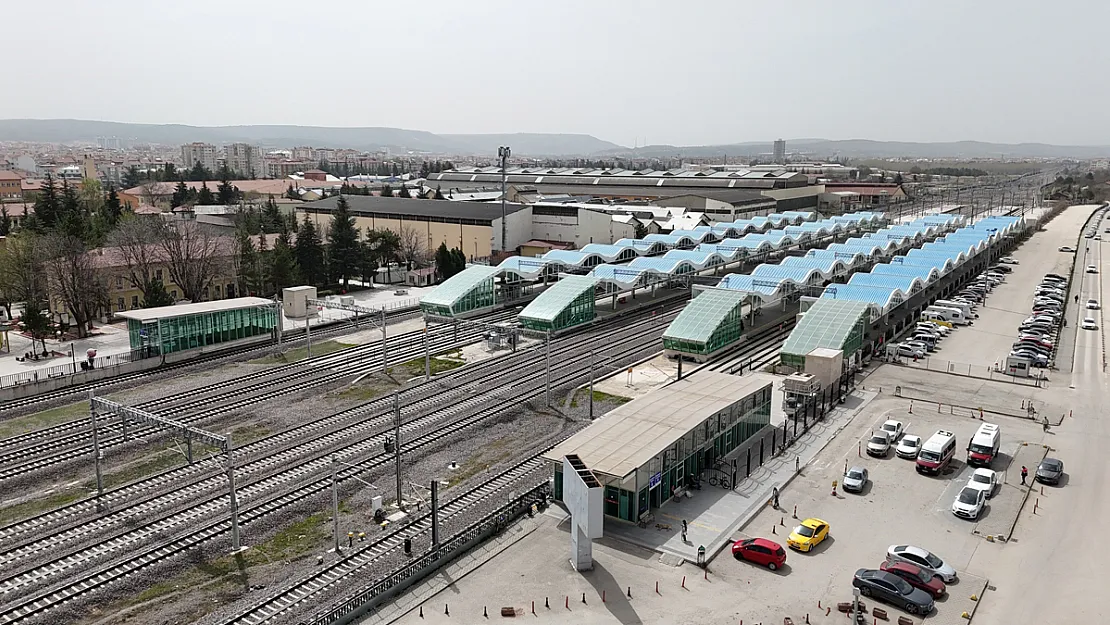 Yüksek Hızlı Tren'de Ramazan Bayramı İçin Yer Kalmadı