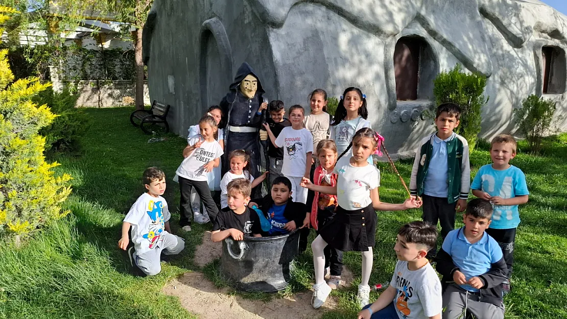 Yumurta Müzesi'nde Şaşkınlık, Masal Parkı'nda Kahkaha!