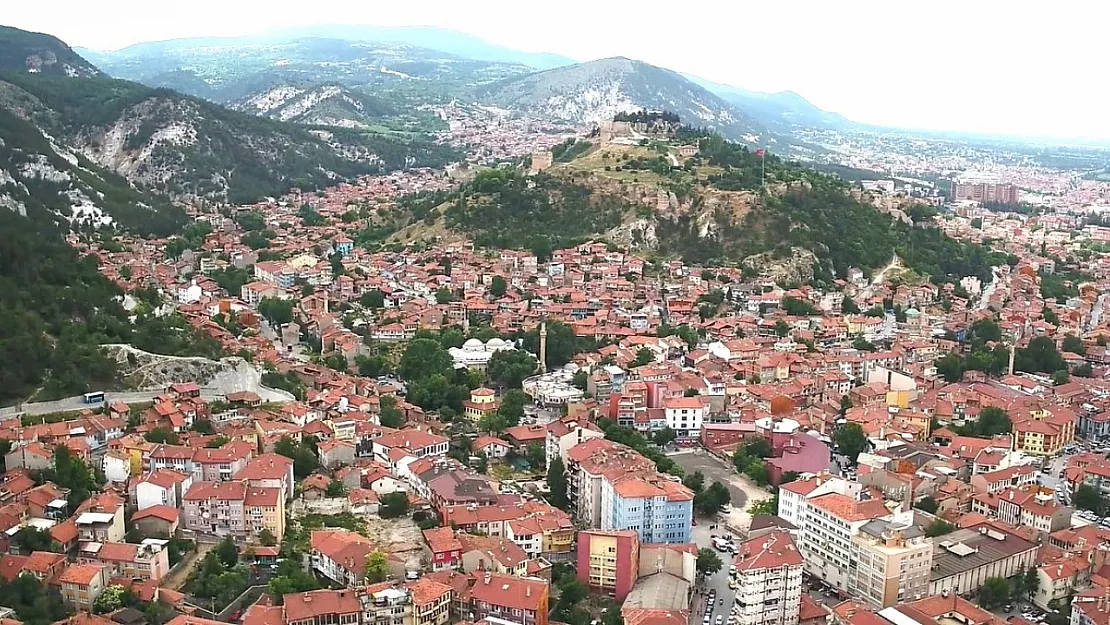 Yurtdışına Göç, Gelen Göçün İki Katını Geçti
