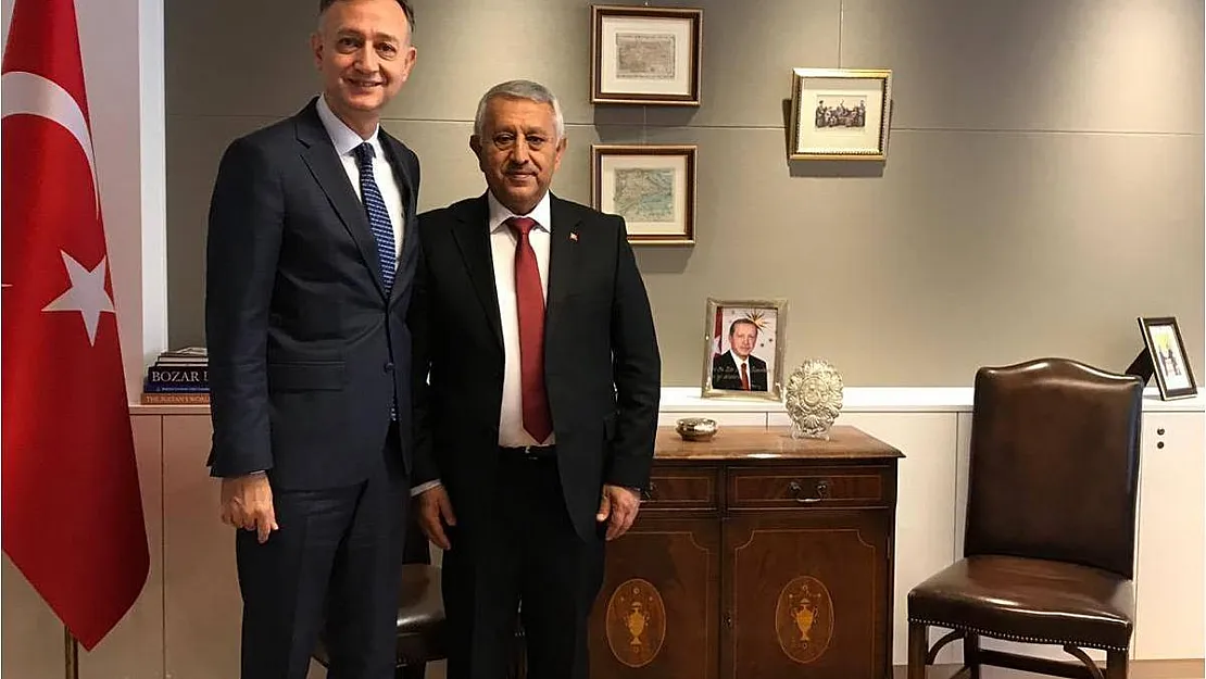 Zeybek Belçika temaslarını sürdürüyor