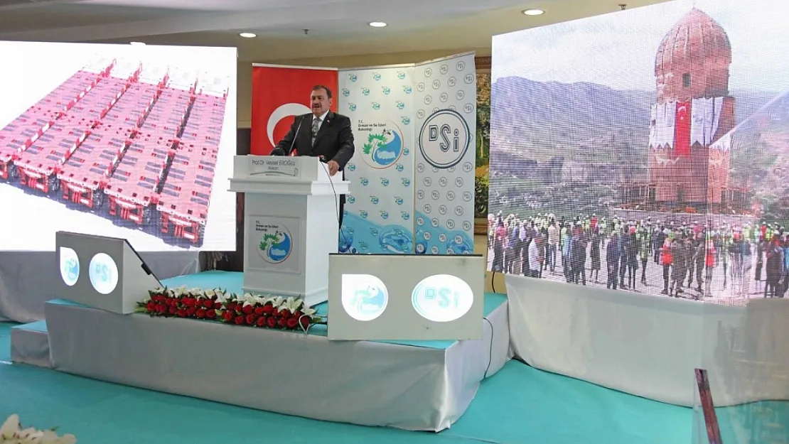 Zeynel Bey Türbesi Nasıl Taşındı? Prof. Dr. Veysel Eroğlu Anlattı