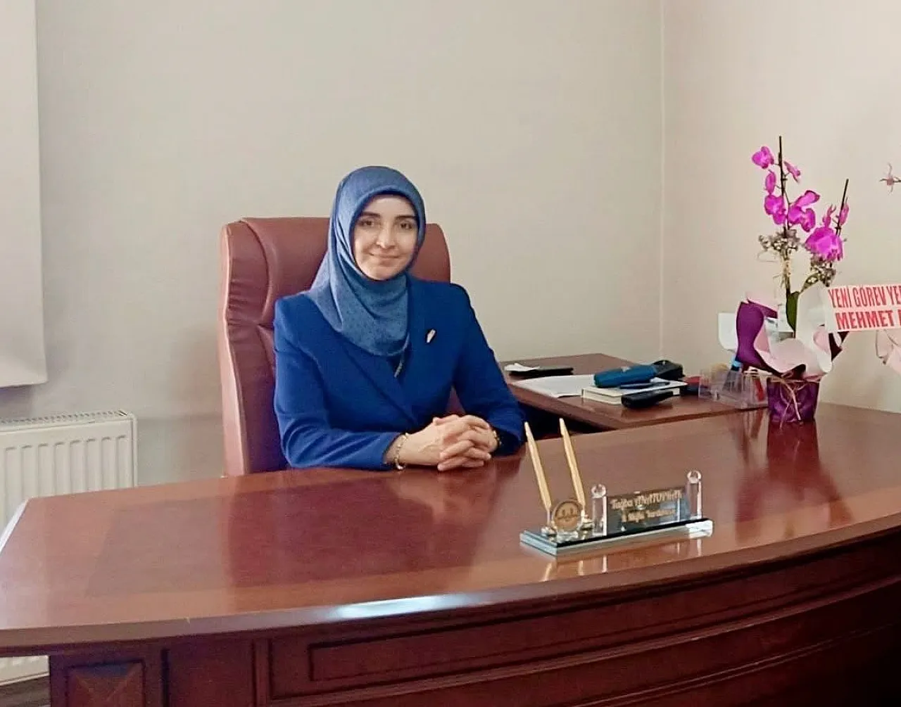 Afyon'da Takdir Edilen Müftü Yardımcısı Emekli Oluyor