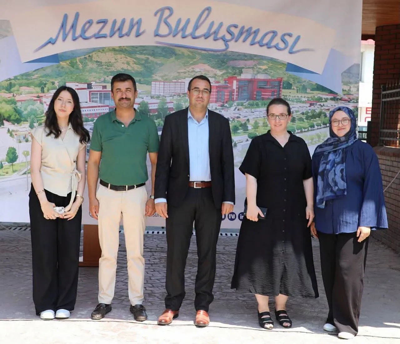 AFSÜ Mezunları 2026 Buluşmasında Hasret Giderdi