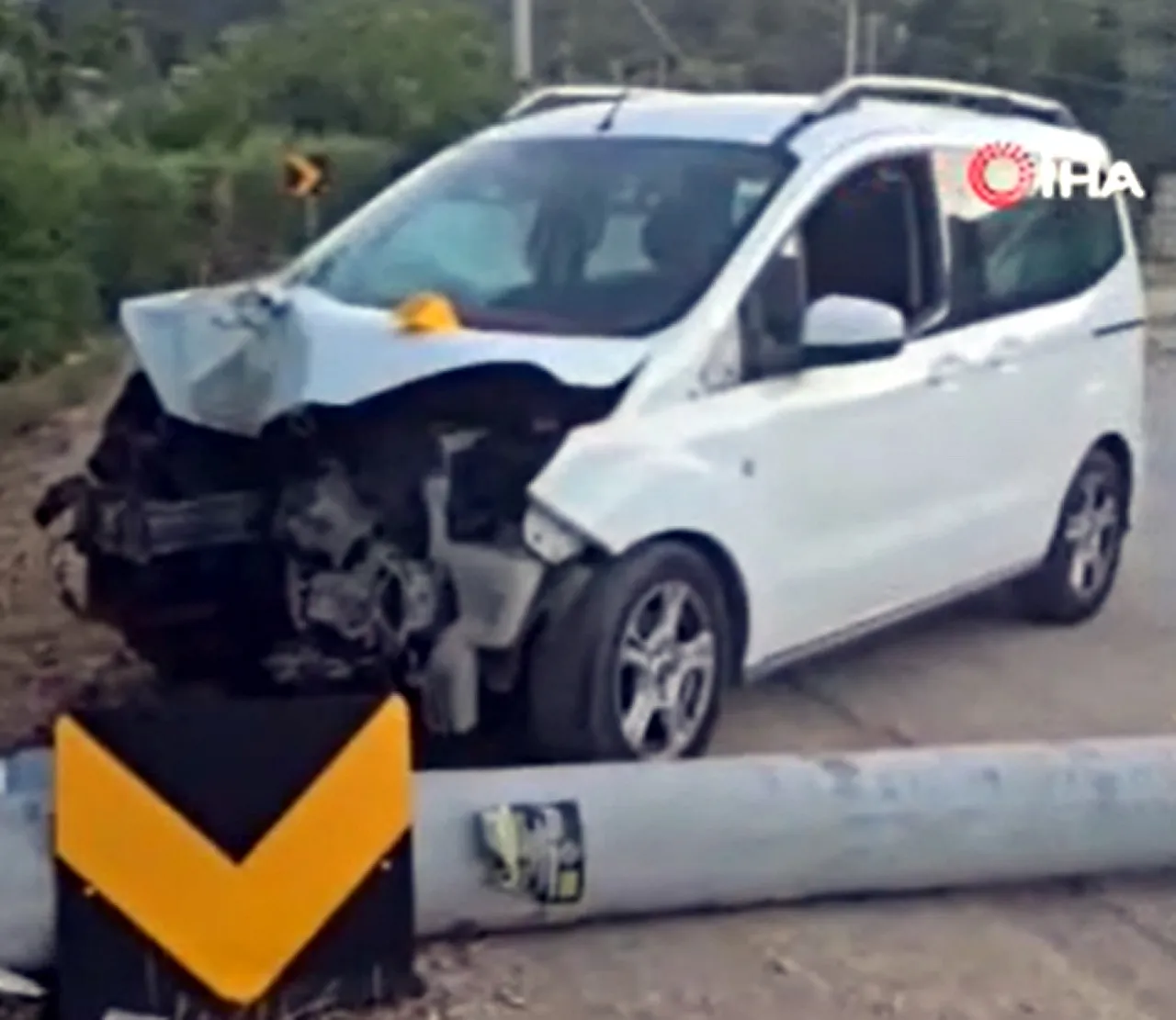 Kazayı Görüp Yardıma Koşan Genç Elektrik Akımına Kapıldı