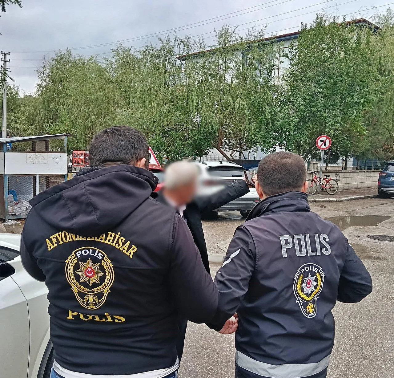 Ekipler Tek Tek Kontrol Etti